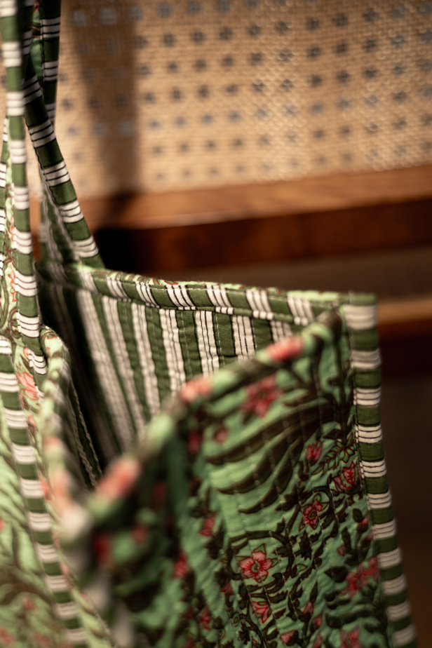Bolso estampado reversible