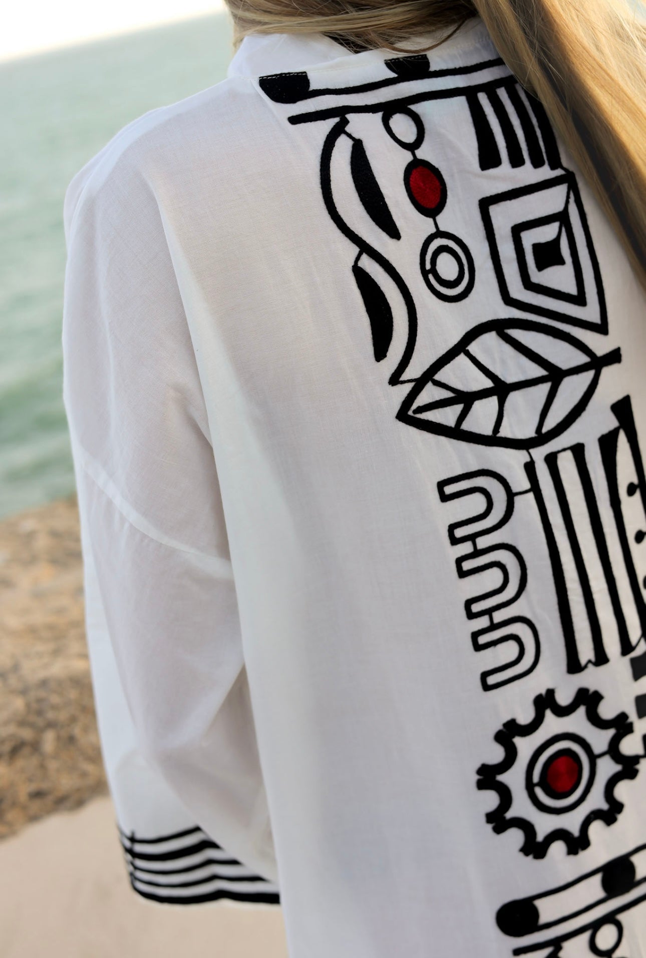 Kaftan bordado a mano